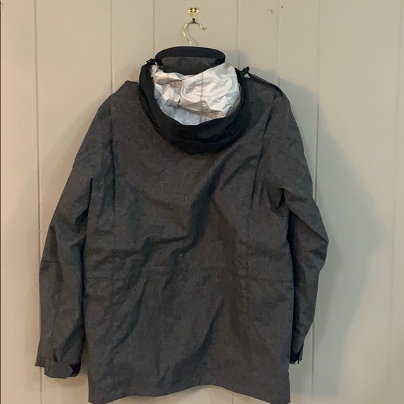 Nike Manchester United M65 Storm-Fit Hooded Jacket - Picture 5 of 8